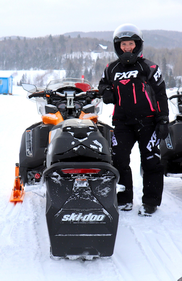 all inclusive custom snowmobile vacation packages in quebec, canada